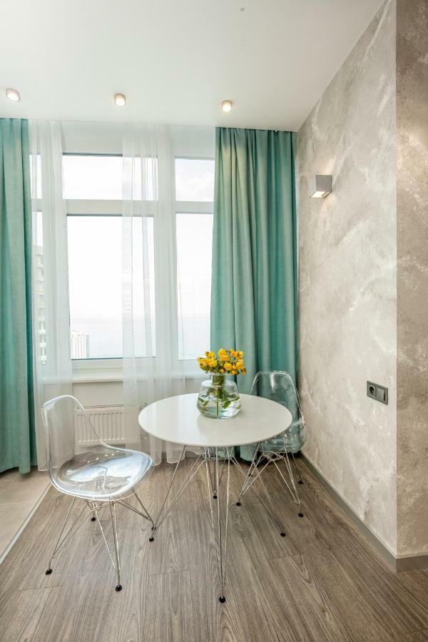 Odss Suites Odessa Exterior foto